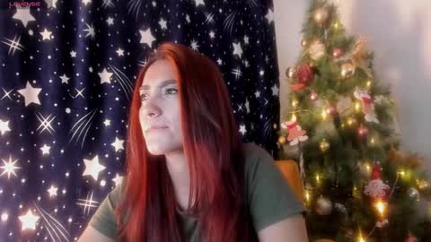 Snapshot of miss_cruz chatting on December 9, 1:18 am Victoria Cruz online show from December 9, 1:18 am
