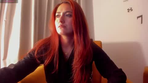 Snapshot of miss_cruz chatting on March 10, 3:01 am Victoria Cruz online show from March 10, 3:01 am