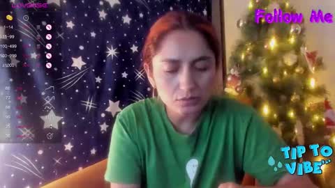 Snapshot of miss_cruz chatting on December 17, 2:01 am Victoria Cruz online show from December 17, 2:01 am