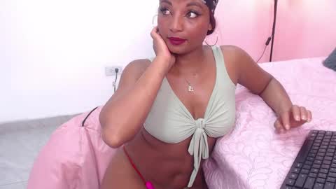 miss_demoni online show from April 22, 3:31 pm