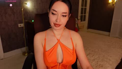 Snapshot of miss_elias chatting on October 8, 4:55 pm Elia online show from October 8, 4:55 pm