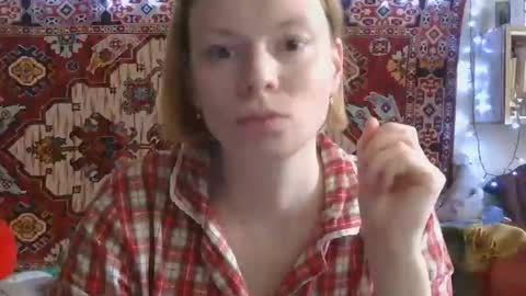 Elis online show from March 16, 11:25 am