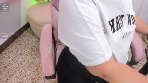 Snapshot of miss_francheska chatting on September 23, 12:36 pm Francheska online show from September 23, 12:36 pm