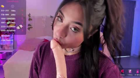 Snapshot of miss_ginebra_1 chatting on October 28, 12:05 am insta online show from October 28, 12:05 am