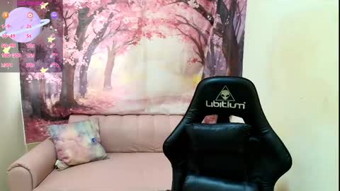 miss_helensexy online show from June 1, 6:31 pm