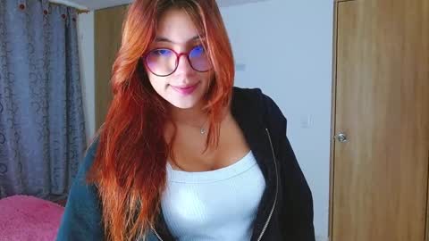 Isabella online show from January 29, 9:33 am