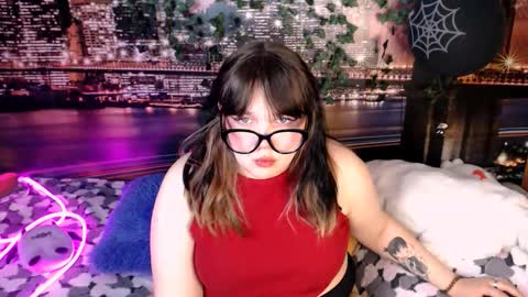 Eva online show from October 18, 5:15 pm