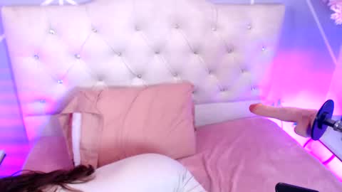 Katteyes online show from October 2, 1:10 am