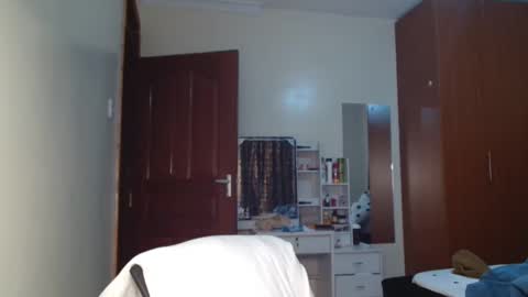 Snapshot of miss_kiarrafit chatting on December 12, 7:26 pm Miss Kiarrafit online show from December 12, 7:26 pm