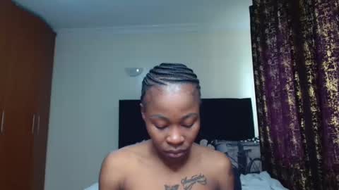 Snapshot of miss_kiarrafit chatting on March 2, 6:48 am Miss Kiarrafit online show from March 2, 6:48 am