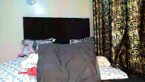 Snapshot of miss_kiarrafit chatting on March 8, 8:13 pm Miss Kiarrafit online show from March 8, 8:13 pm