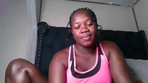 Snapshot of miss_kookie chatting on September 19, 2:43 am miss_kookie online show from September 19, 2:43 am