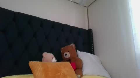 Snapshot of miss_kookie chatting on September 13, 10:34 am miss_kookie online show from September 13, 10:34 am