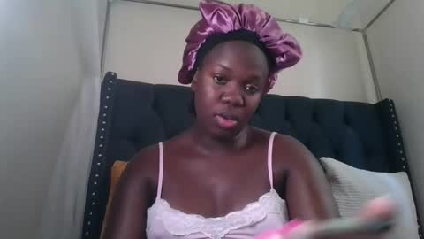 Snapshot of miss_kookie chatting on September 9, 7:30 am miss_kookie online show from September 9, 7:30 am