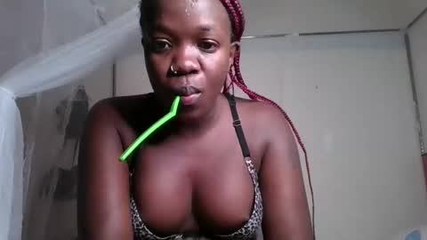 Snapshot of miss_kookie chatting on February 19, 6:44 am miss_kookie online show from February 19, 6:44 am