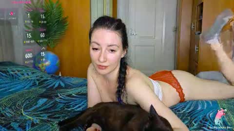 Laura online show from October 23, 10:54 am