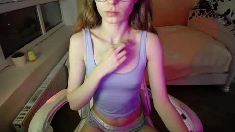 Snapshot of miss_lina_dream chatting on September 20, 11:36 pm Miss Lina online show from September 20, 11:36 pm