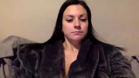Maci online show from December 17, 11:17 am