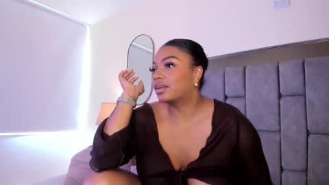 Snapshot of miss_mian chatting on October 14, 9:28 pm Mian online show from October 14, 9:28 pm