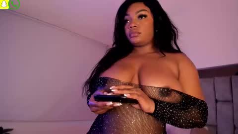 Snapshot of miss_mian chatting on September 27, 10:39 pm Mian online show from September 27, 10:39 pm