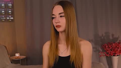 Snapshot of miss_nicoletta chatting on September 24, 11:59 pm Nicole online show from September 24, 11:59 pm