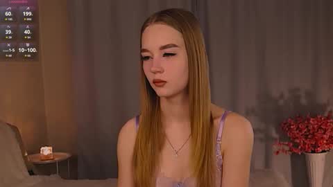 Snapshot of miss_nicoletta chatting on October 1, 12:37 am Nicole online show from October 1, 12:37 am