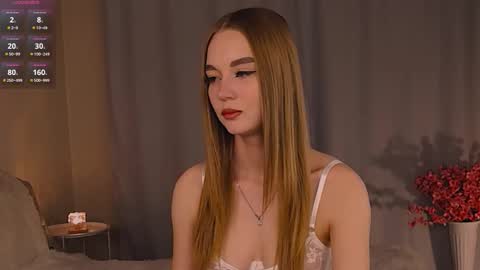 Snapshot of miss_nicoletta chatting on October 17, 12:36 am Nicole online show from October 17, 12:36 am