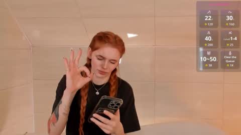 Snapshot of miss_redfox chatting on October 28, 3:56 am Margo online show from October 28, 3:56 am