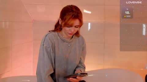 Snapshot of miss_redfox chatting on September 25, 4:22 am Margo online show from September 25, 4:22 am