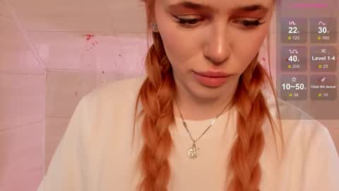 Snapshot of miss_redfox chatting on October 19, 2:57 am Margo online show from October 19, 2:57 am