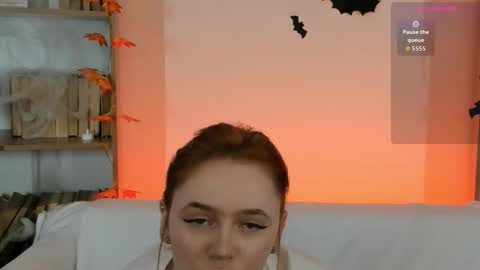 Snapshot of miss_redfox chatting on October 29, 4:06 am Margo online show from October 29, 4:06 am