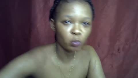 Snapshot of miss_rihanna2 chatting on October 14, 6:43 pm miss_rihanna2 online show from October 14, 6:43 pm