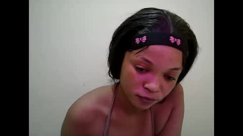 miss_rihanna2 online show from May 16, 2:47 am