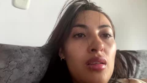 intagram miss selene59 online show from January 5, 8:52 pm