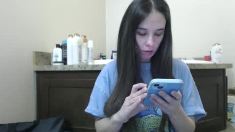 Bella online show from January 28, 4:19 pm