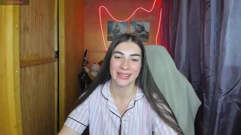 Snapshot of miss_tasy chatting on February 20, 6:39 am Melanie January 15th is my birthday there will be an interesting show online show from February 20, 6:39 am