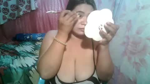 Snapshot of miss_v0lcan0 chatting on March 5, 10:44 pm miss v0lcan0 online show from March 5, 10:44 pm