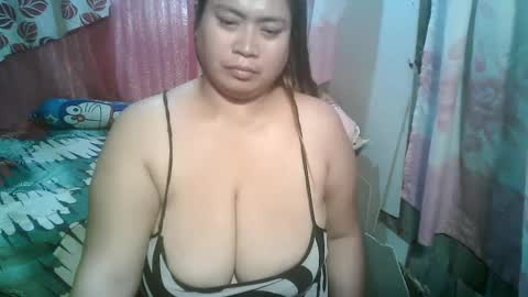Snapshot of miss_v0lcan0 chatting on March 4, 9:51 am miss v0lcan0 online show from March 4, 9:51 am