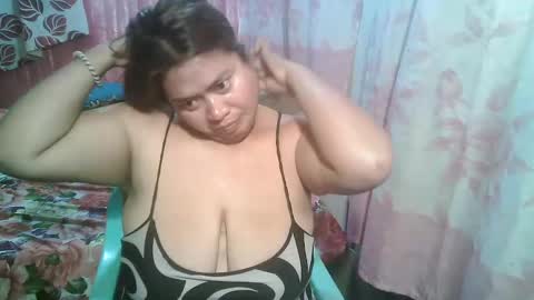 Snapshot of miss_v0lcan0 chatting on March 12, 10:59 am miss v0lcan0 online show from March 12, 10:59 am