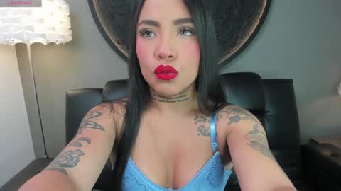 Vaiolette online show from January 13, 11:08 am