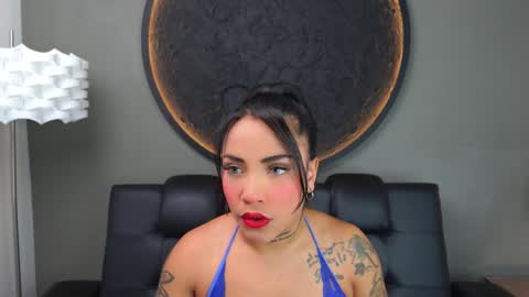 Vaiolette online show from February 20, 11:01 am