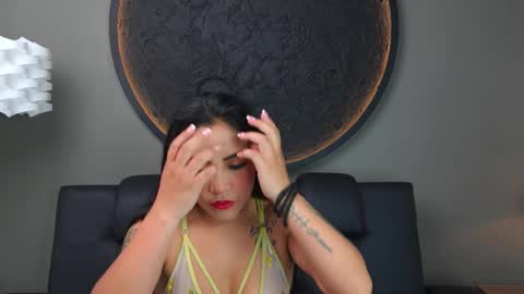 Snapshot of miss_vaiolette chatting on September 30, 11:05 am Vaiolette online show from September 30, 11:05 am