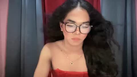 miss_veron_xoxo online show from November 9, 8:43 am