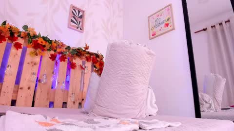 Miss Vikky online show from February 12, 2:11 pm