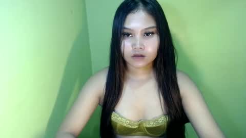 yanna online show from June 25, 11:02 am