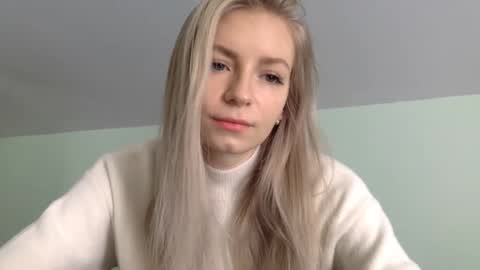 Alli not bb not babe not baby online show from December 21, 9:25 pm