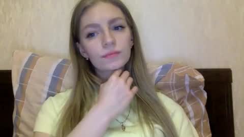 Alli not bb not babe not baby online show from December 8, 7:54 pm