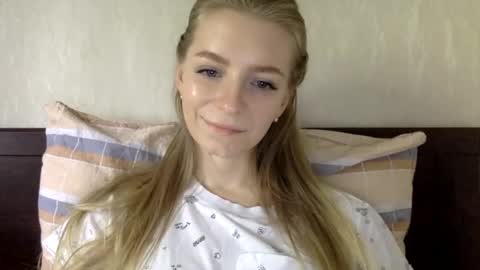 Alli not bb not babe not baby online show from December 10, 2:28 pm