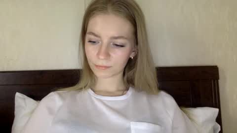 Alli not bb not babe not baby online show from February 1, 9:54 am