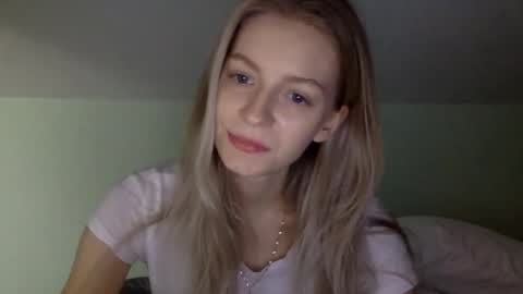 Alli not bb not babe not baby online show from January 17, 8:11 pm
